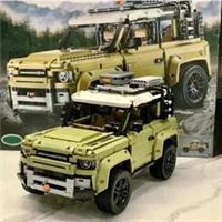 TECHNICAL: Land Rover Defender Collector's Building Blocks Set (42110)