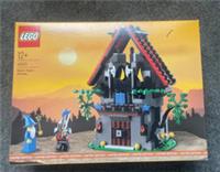 LEGO 40601: Majisto's Magical Workshop, new and sealed.
