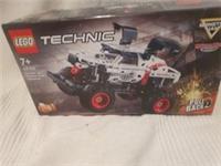 Lego Technic Monster Jam 42150 Ages 7+ New/Sealed Monster Mutt Dalmation