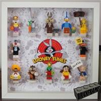 Display frame to display Lego Looney Tunes Minifgures 71030