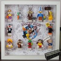 Display frame to display Lego Looney Tunes Minifgures - 71030