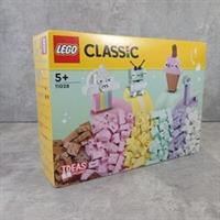 Lego 11028 Classic Creative Pastel Fun Building Bricks - NEW