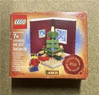 LEGO 3300020 Limited Edition 2011 Christmas Holiday Set 1 One
