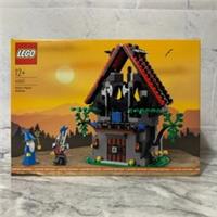 Lego 40601 Majisto's Magical Workshop Castle New and Sealed Promo GWP