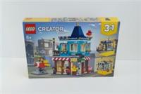 LEGO Creator 3 In 1 Townhouse Toy Store (31105) - Brand New & Sealed - Retired