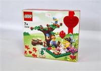 LEGO - Romantic Valentine Picnic (40236) - Brand New & Sealed - 2017