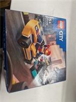 LEGO City 60400 Go-Karts and Race Drivers Age 5+ 99pcs