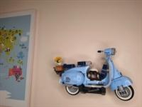 Wall mount for LEGO Icons 10298 Vespa 125