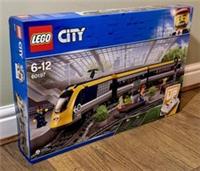 LEGO 60197 CITY PASSENGER TRAIN - BRAND NEW SEALED SET