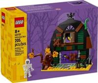 LEGO Halloween Barn Building Set 40721 - NEW 2025!!
