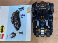 LEGO DC Batman Tumbler Vs. Two-Face & the Joker (76303) - BOX DAMAGED