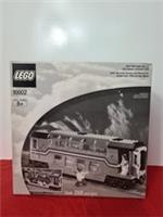 Lego Trains Set 10002 - Metroliner Club Car - Brand New & Sealed- 4547