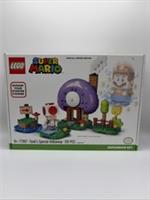 LEGO Super Mario Toad's Special Hideaway 77907 San Diego Comic-Con SDCC RARE