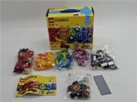LEGO 10715 CLASSIC Bricks on a Roll Construction Big Box Brick Set New