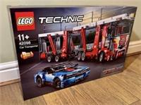 LEGO 42098 TECHNIC CAR TRANSPORTER - BRAND NEW SET IN SEALED BOX