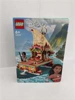 LEGO 43210 Disney Princess Moana's Wayfinding Boat New & Sealed RETIRED