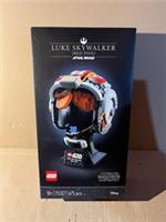 Lego Star Wars: Luke Skywalker (Red Five) Helmet (75327) Brand New, Free Postage