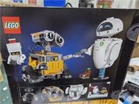 LEGO 43279 WALLE & EVE Disney Pixar New (Tatty Packaging Box)