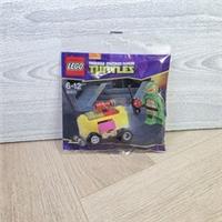 LEGO Teenage Mutant Ninja Turtles Mikey's Mini Shellraiser 30271 New and Sealed