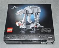 LEGO Star Wars AT-AT Walker 75440 New Sealed