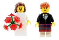LEGO Bride & Groom Minifigures Scottish Red Kilt with Flowers NEW