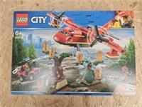 Lego City Fire Plane 60217 New Boxed 2019 Retired Rare