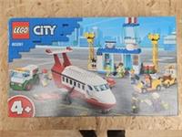 Lego City Cental Airport 60261 New Boxed Retired 2020