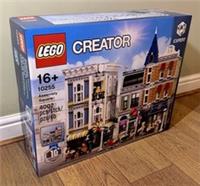 LEGO 10255 ASSEMBLY SQUARE MODULAR BUILDING CREATOR EXPERT BRAND NEW AND SEALED