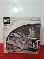 Lego Trains 10002 Metroliner Club Car New Sealed 4547