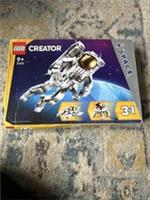 LEGO CREATOR 31152 | Space Astronaut | Brand new, Box Damage