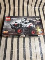 LEGO TECHNIC: 42150 BRAND NEW & SEALED Monster Jam Monster Mutt Dalmatian