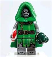 LEGo Marvel Advent - Doctor Doom Minifigure & Cape - From 76340- Brand New