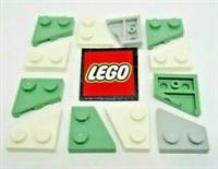 LEGO Wedge Plates 27 2x2 (Choose Left 24299 or Right 24307) Pack of 8