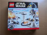 LEGO (C) - Star Wars - ECHO BASE - 7749 - New & Sealed - 5 MiniFigs + Tauntaun