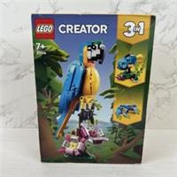 LEGO 31136 Creator 3-in-1 Exotic Parrot Fish Frog Set
