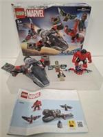 LEGO MARVEL CAPTAIN AMERICA VS RED HULK BATTLE BOXED AND BUILT COMPLETE
