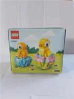 LIMITED EDITION - LEGO Seasonal: Easter Chicks (40527) Brand New & Sealed!