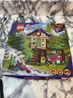 LEGO FRIENDS: Forest House (41679) NEW SEALED Box Damaged A2