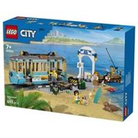 LEGO City Classic Beach Tram Set 60506 Pier Minifigures Animals 693pcs