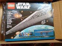 LEGO UCS Star Wars 10221 Super Star Destroyer Ultimate Collector Series BNIB