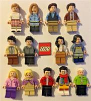 Lego Ideas 21319 FRIENDS Central Perk or 10292 Apartments Set Choose Minifigure