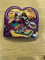 LEGO FRIENDS: Andrea's Heart Box (41354) New
