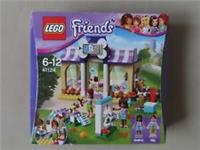 LEGO Friends 41124 Heartlake Puppy Daycare (New / Sealed) 2016 Retired Set