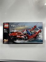 Brand New And Sealed LEGO 42089 Technic Power Boat