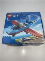 LEGO City 60323 Stunt Airplane 5+ New Box Tatty