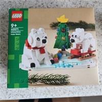 LEGO Iconic: Wintertime Polar Bears (40571) Christmas Set New & Fully Sealed