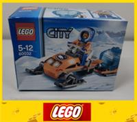 LEGO City Arctic Snowmobile 60032 -- Brand New & Sealed --