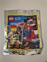 LEGO - CITY - ( SET 952104 - FIREMAN BOB ) - BRAND NEW