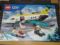 Lego City Big Vehicles 60465 Emergency Air Ambulance Plane New Complete