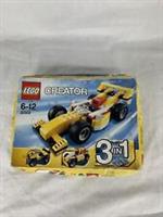 LEGO CREATOR: Super Racer (31002) - Brand New & Sealed Box Damaged